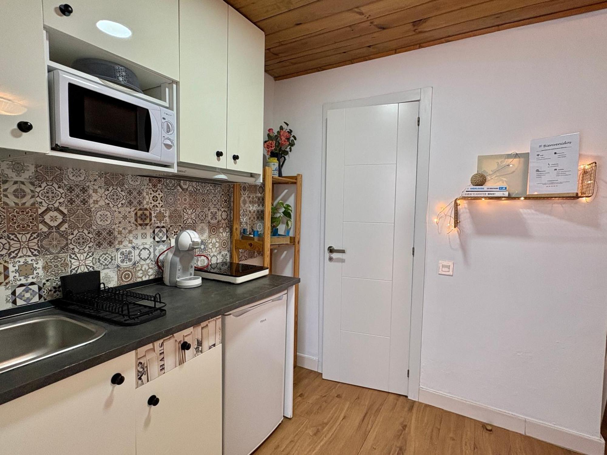 Habitacion En Calle Molino Málaga Eksteriør billede