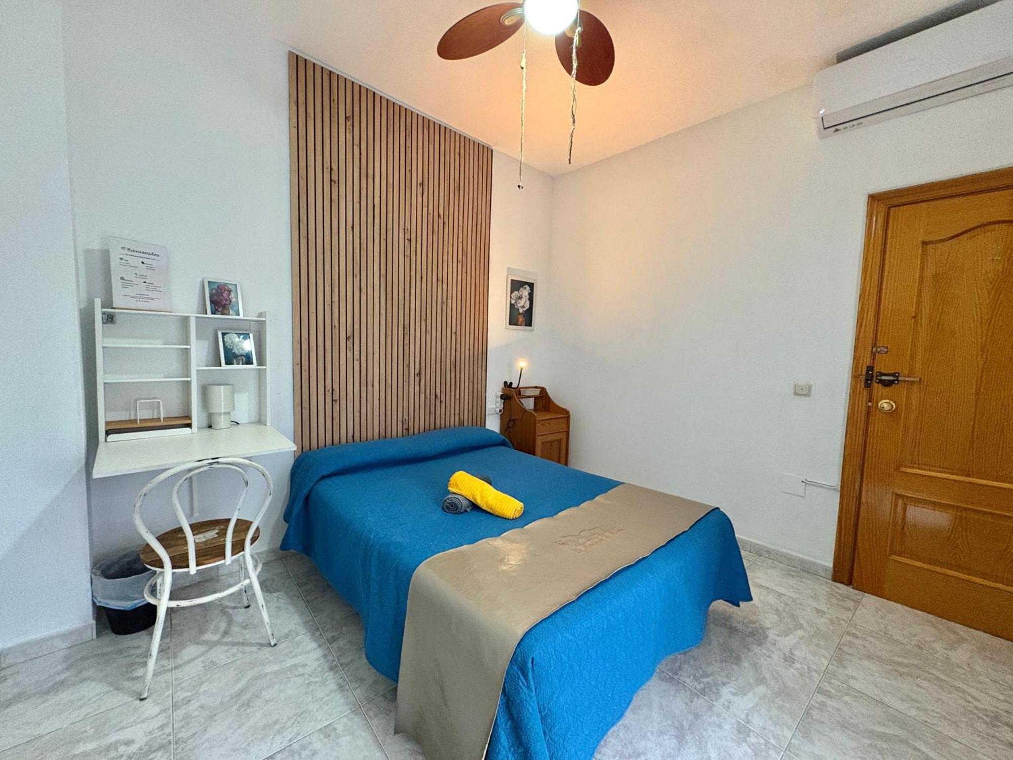 Habitacion En Calle Molino Málaga Eksteriør billede
