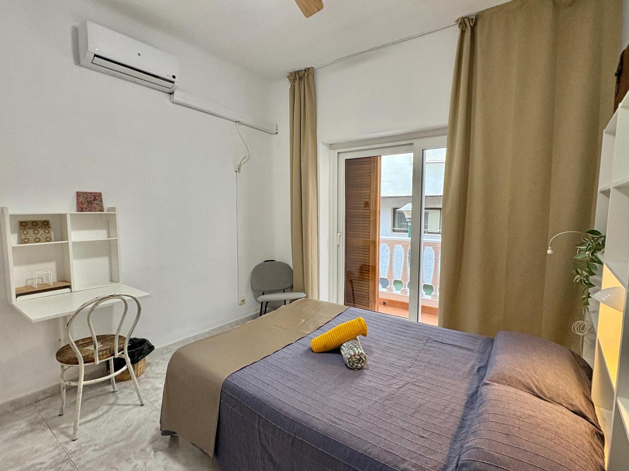 Habitacion En Calle Molino Málaga Eksteriør billede